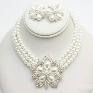 Rhinestone Pearl Flower Necklace Earring Set