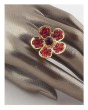 Load image into Gallery viewer, Flower rhinestone adjustable ring
