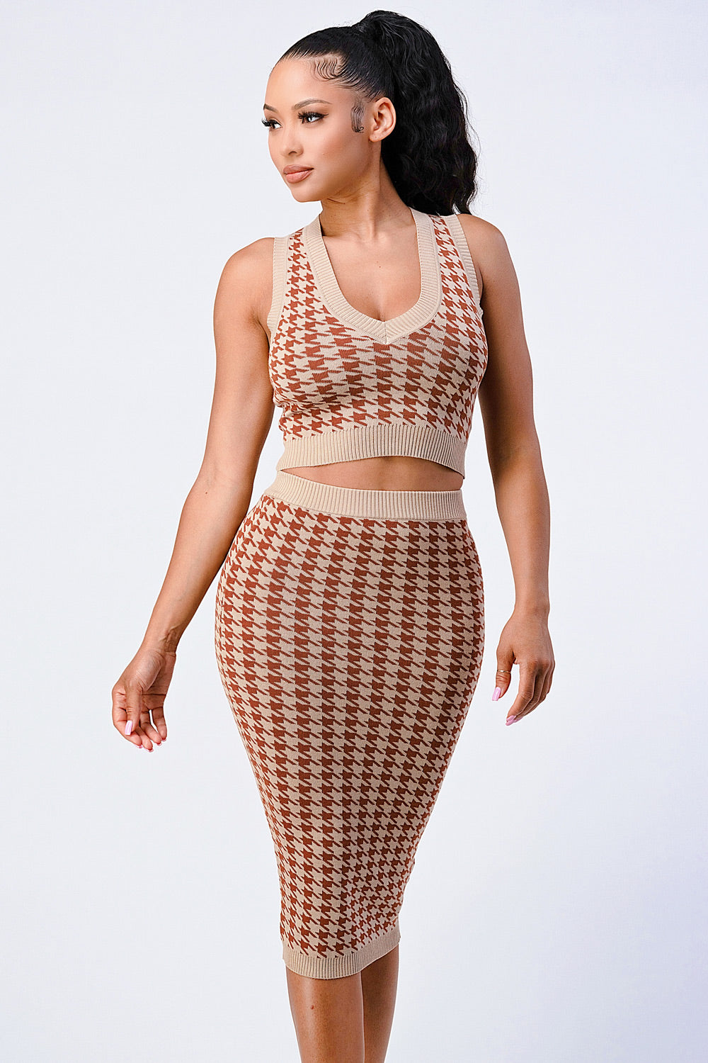 Luxe Gingham Rib Knit Top And Skirt Sets – myqueenveeshop