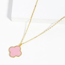 Load image into Gallery viewer, Gold Dipped Flower Pendant Necklace
